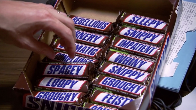 Snickers personalised packaging