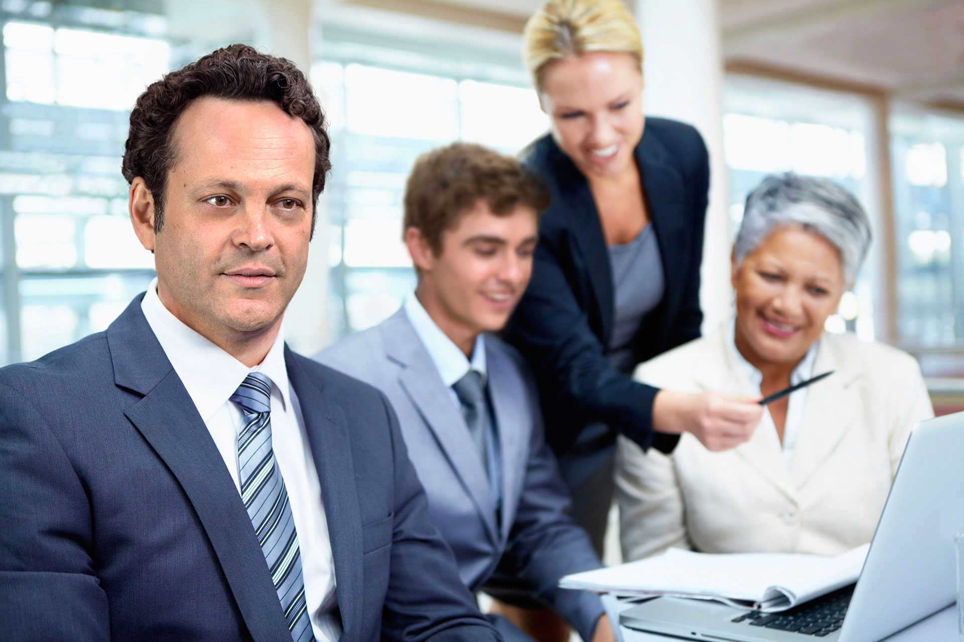 Vince Vaughn and Co-stars Pose for Idiotic Stock Photos You Can Have for  Free