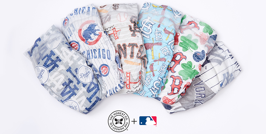 Baseball Apparel With Team-Logo Diapers