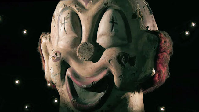 We Interviewed The Guy Who Made The Creepy Credits Sequence For American Horror Story Freak Show